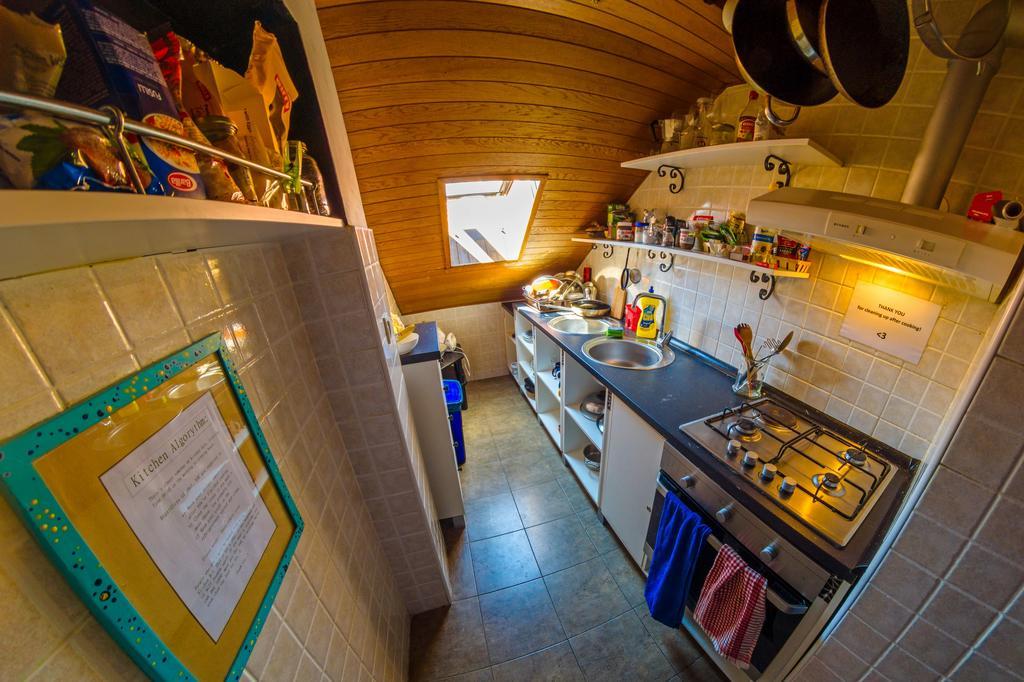 Hostel Mali Mrak Zagrzeb Zewnętrze zdjęcie