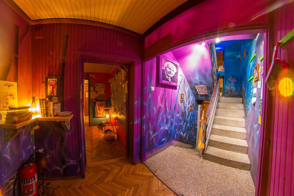 Hostel Mali Mrak Zagrzeb Zewnętrze zdjęcie