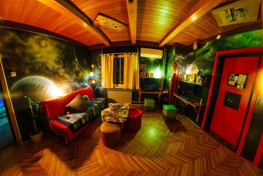 Hostel Mali Mrak Zagrzeb Zewnętrze zdjęcie