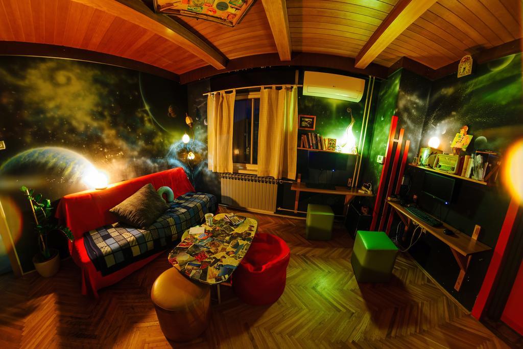 Hostel Mali Mrak Zagrzeb Zewnętrze zdjęcie