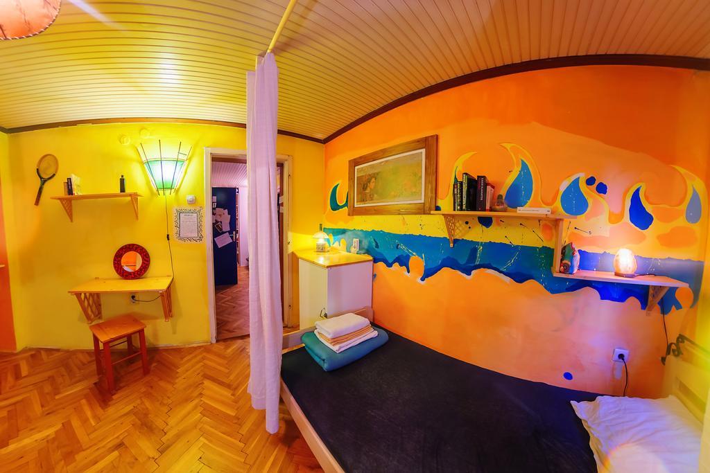 Hostel Mali Mrak Zagrzeb Zewnętrze zdjęcie