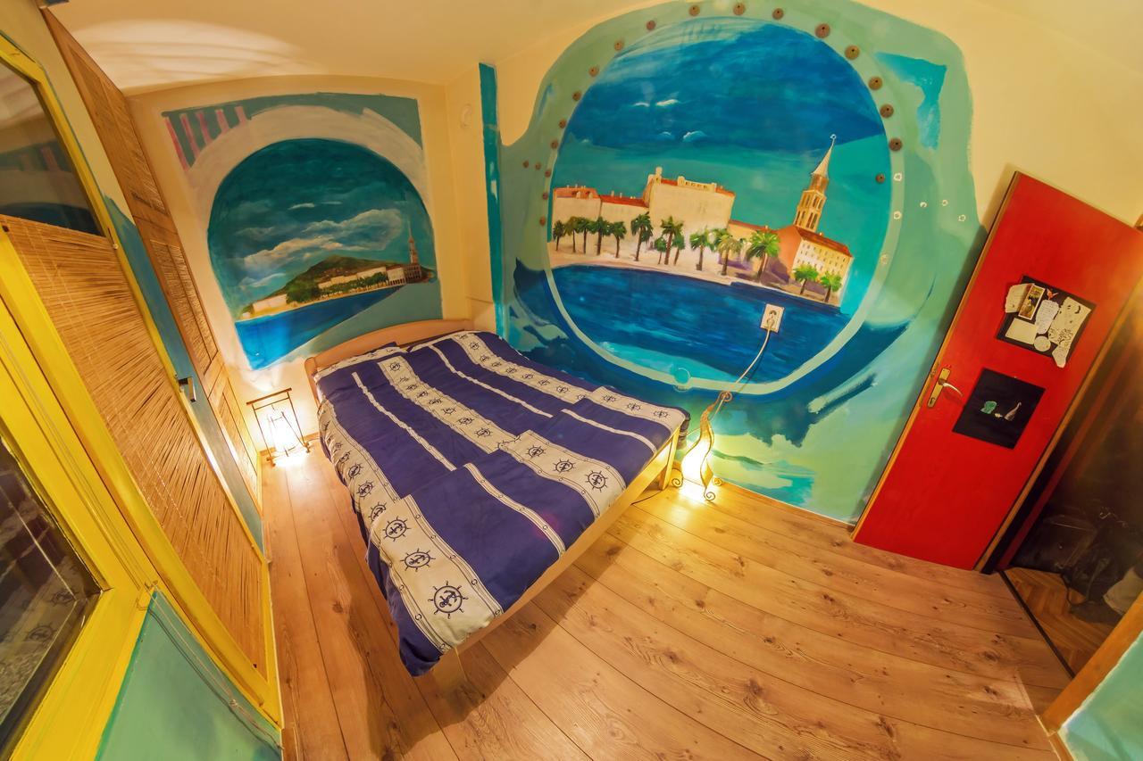 Hostel Mali Mrak Zagrzeb Zewnętrze zdjęcie